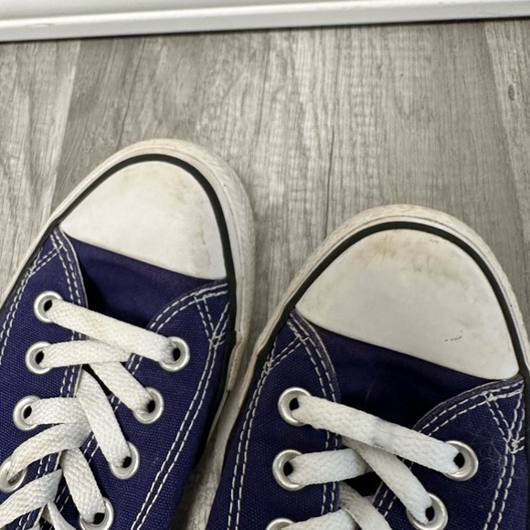 Converse All Star blue shoes, size 7 - Picture 4 of 5